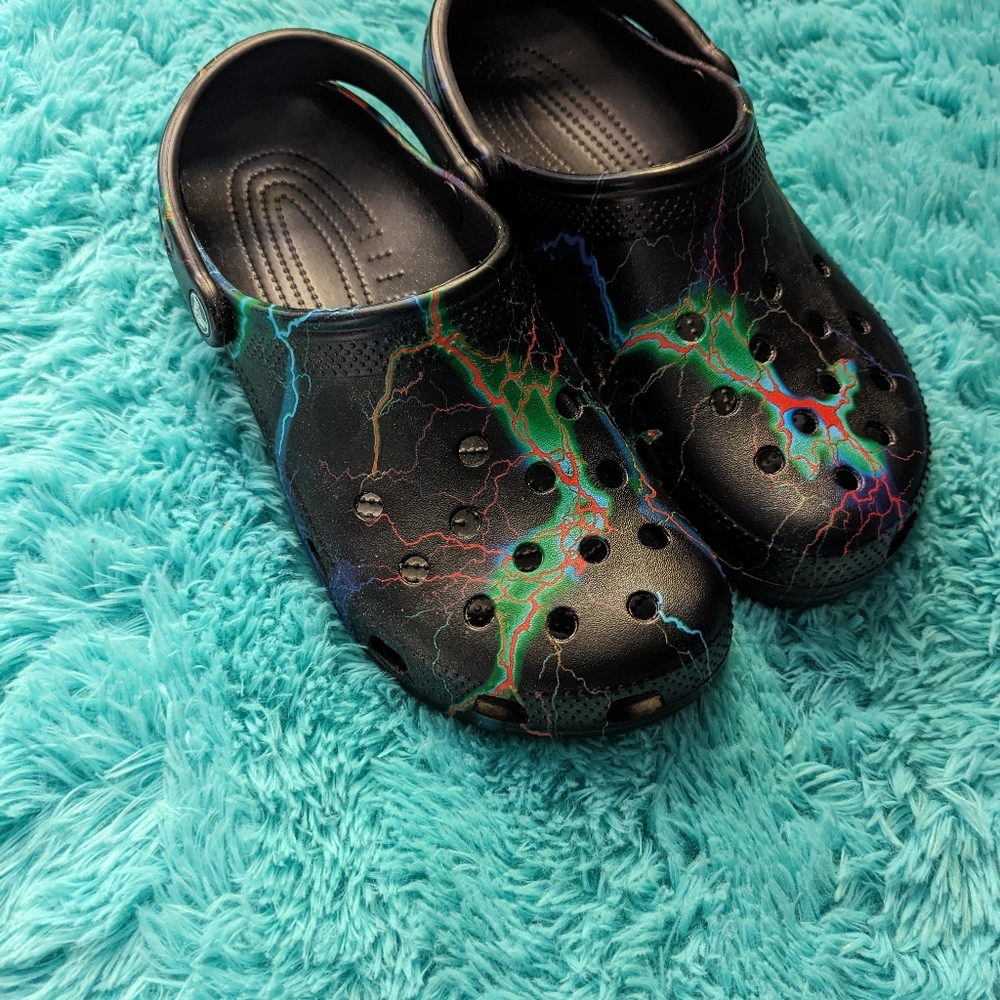 Crocs Men's Lightening Bolt clogs sz 10